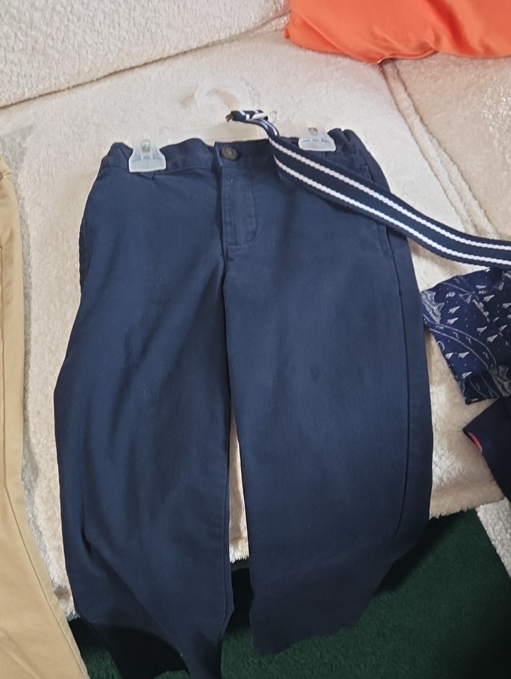 Classic Men's Navy Chino Pants